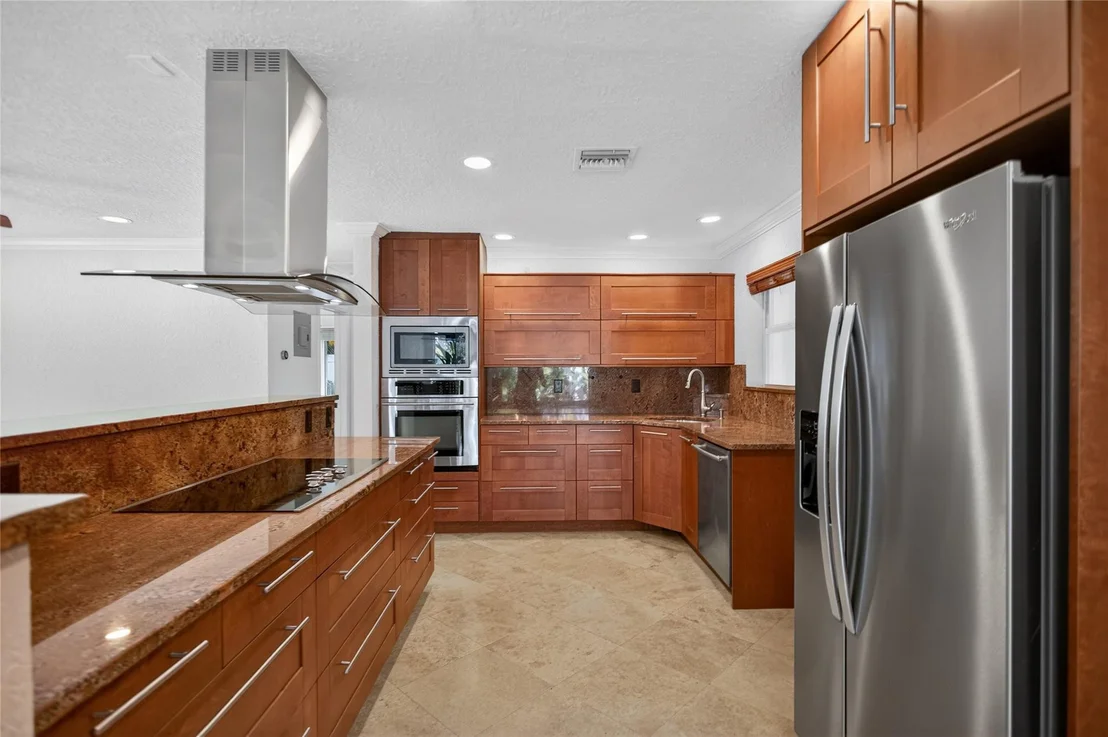 Photo of 601 SE 5th Terrace