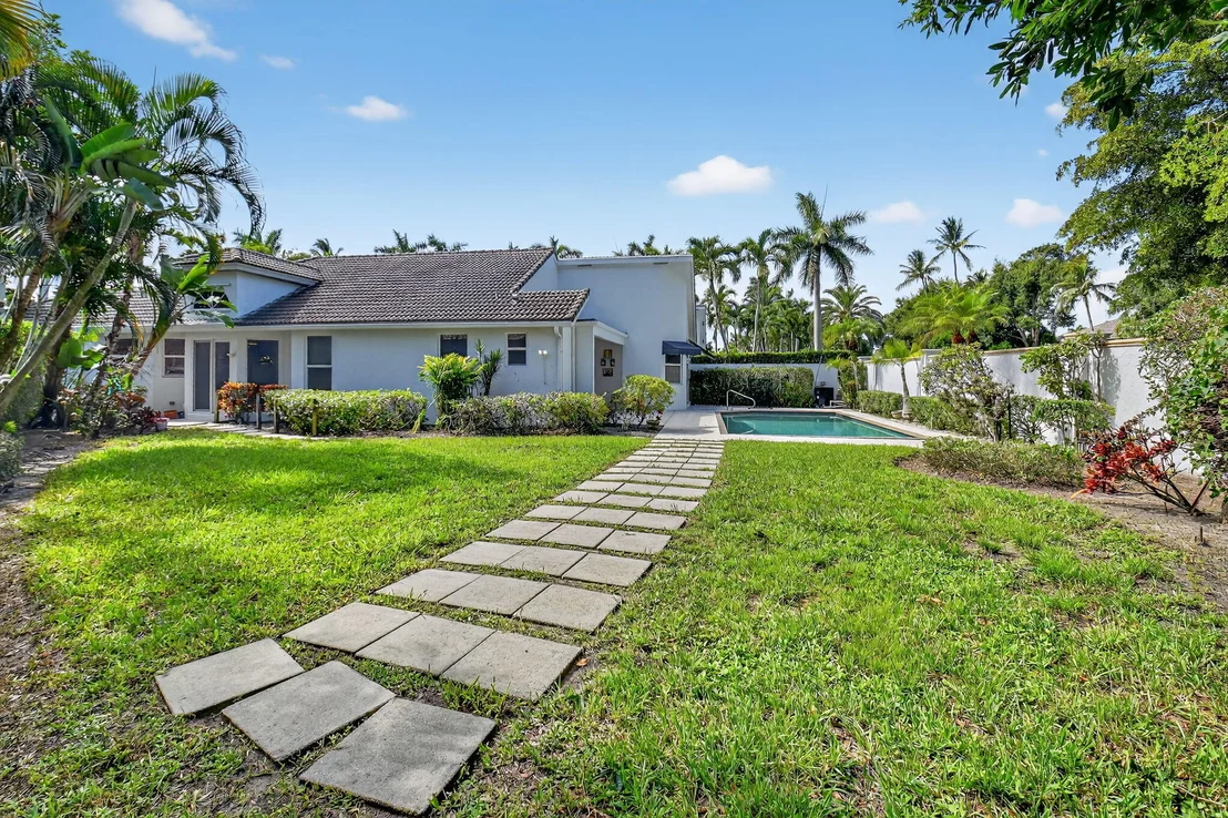 Photo of 2151 NW 60th Circle