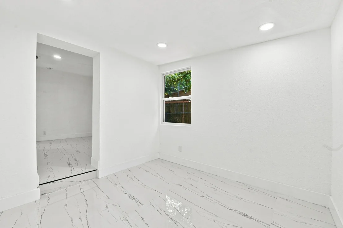 Photo of 2801 NE 8TH Terrace