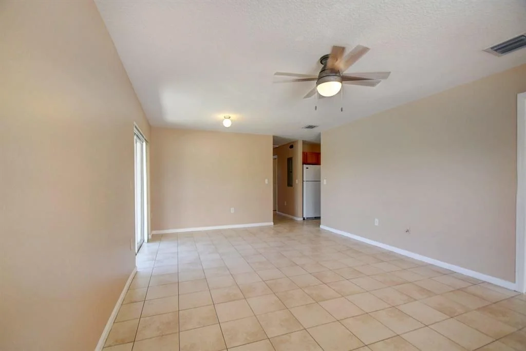 Photo of 1125 S Dixie Highway