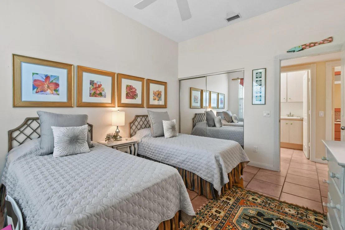 Photo of 8017 SE Double Tree Drive