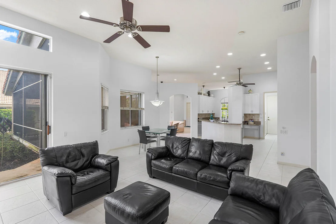 Photo of 7373 Falls Road W