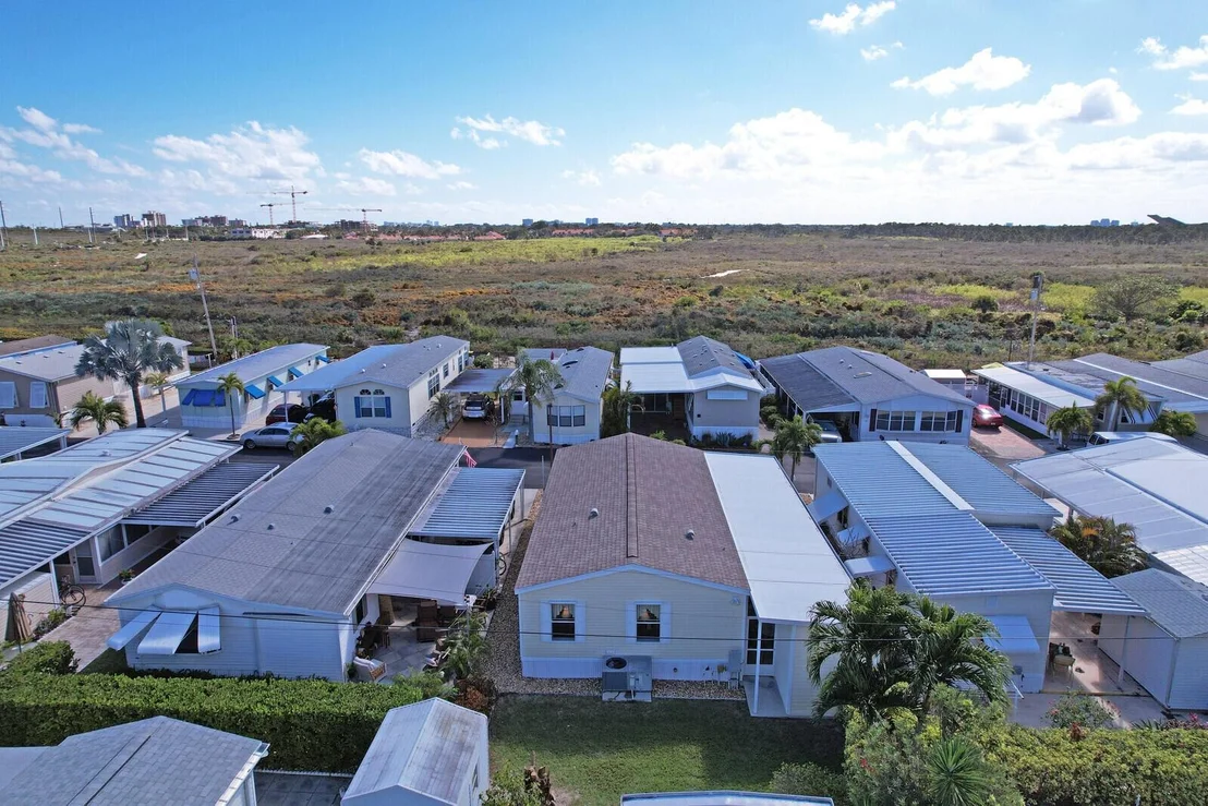 Photo of Unit 22 at 14661 Us Highway 1
