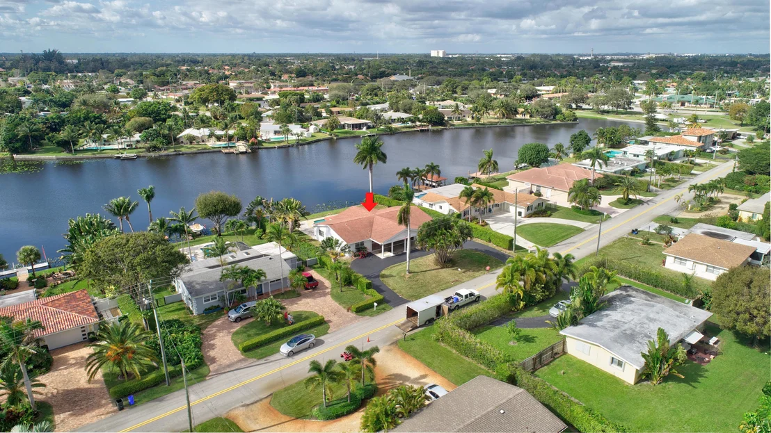 Photo of 7071 Pine Tree Lane