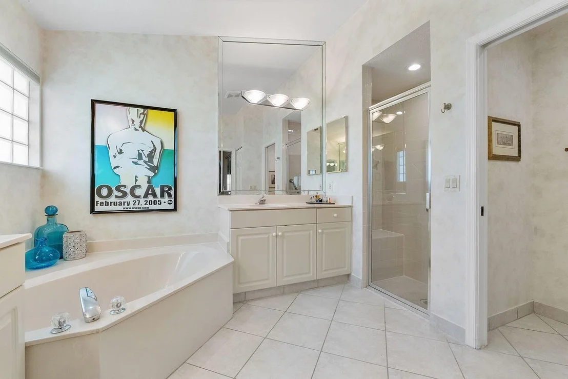 Photo of 6643 Sherbrook Drive