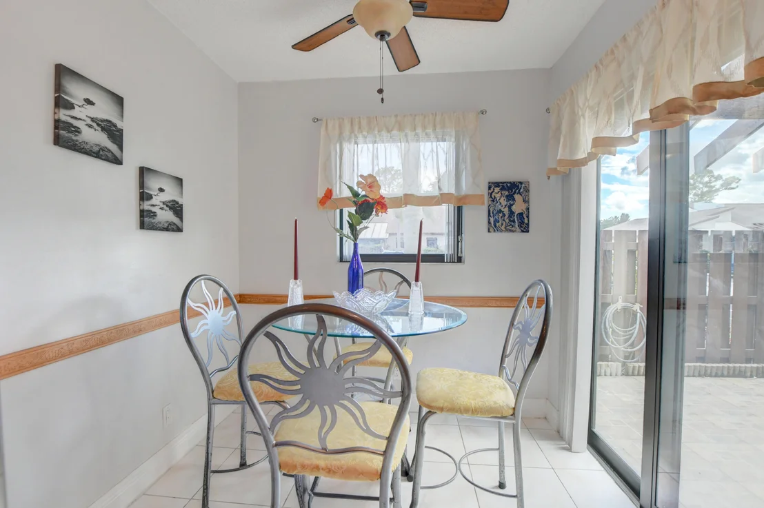 Photo of Unit B at 5110 Nesting Way