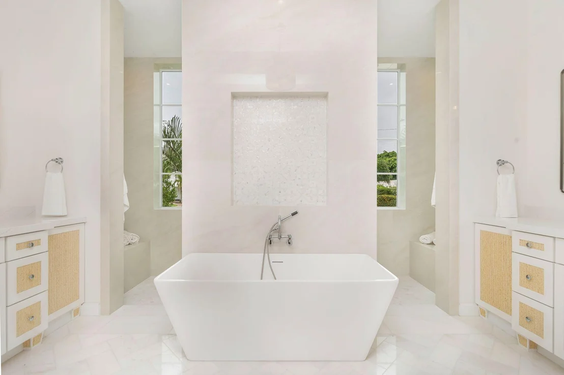 Photo of 369 Avila Road