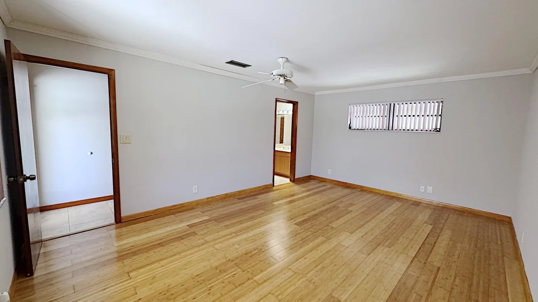 Photo of 309 SE 4TH Street