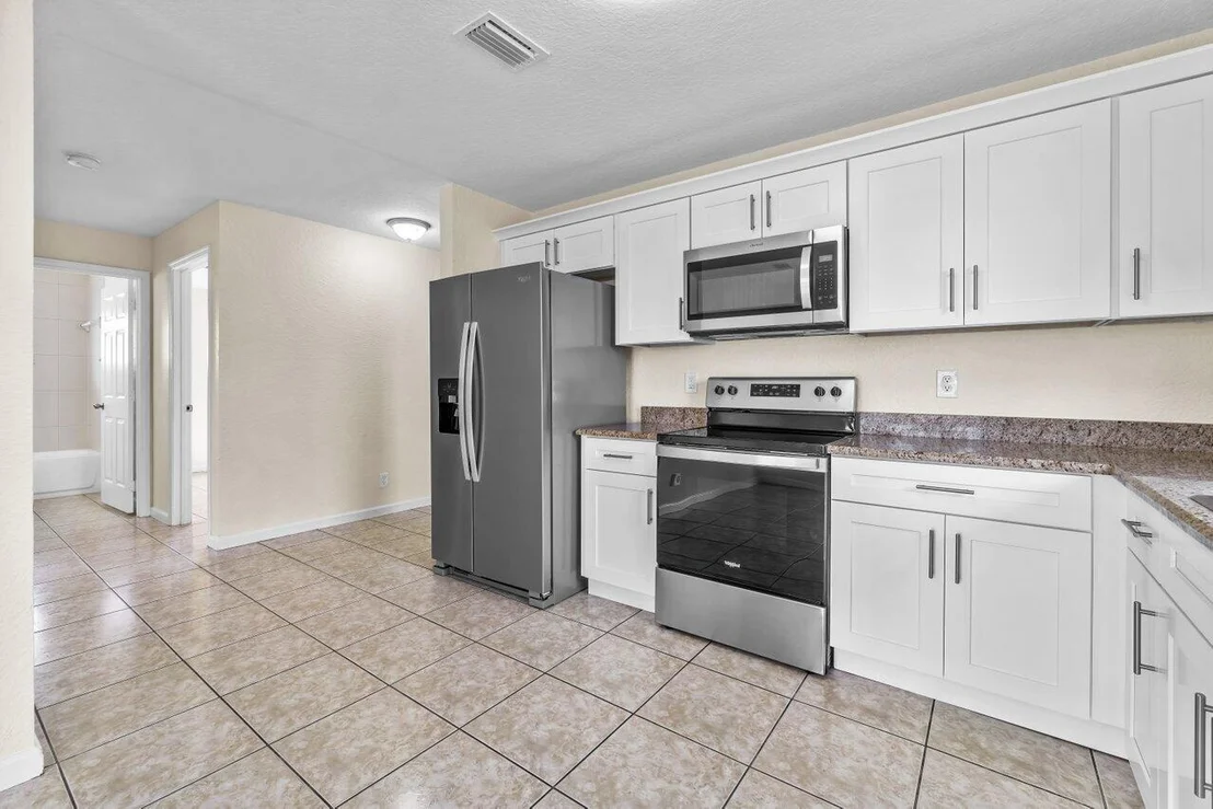 Photo of 356 Fleming Avenue