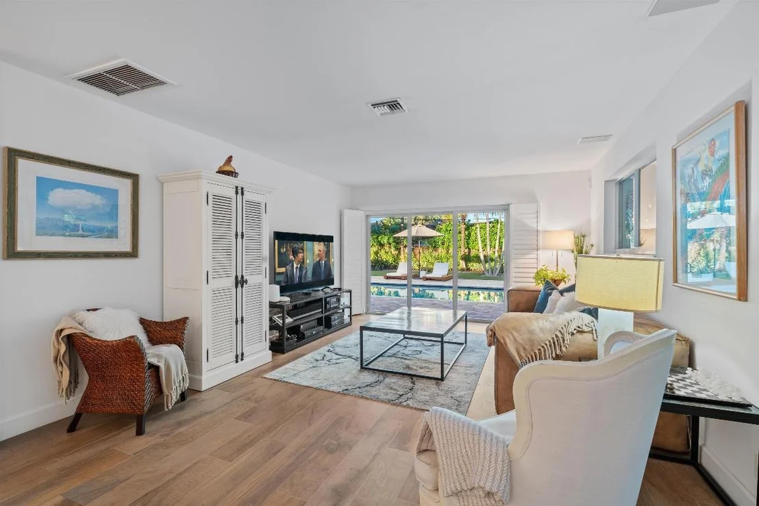 Photo of 745 Periwinkle Street