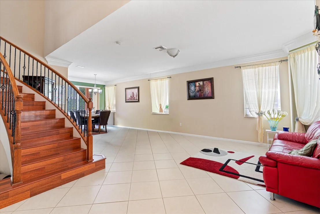 Photo of 2880 Shaughnessy Drive