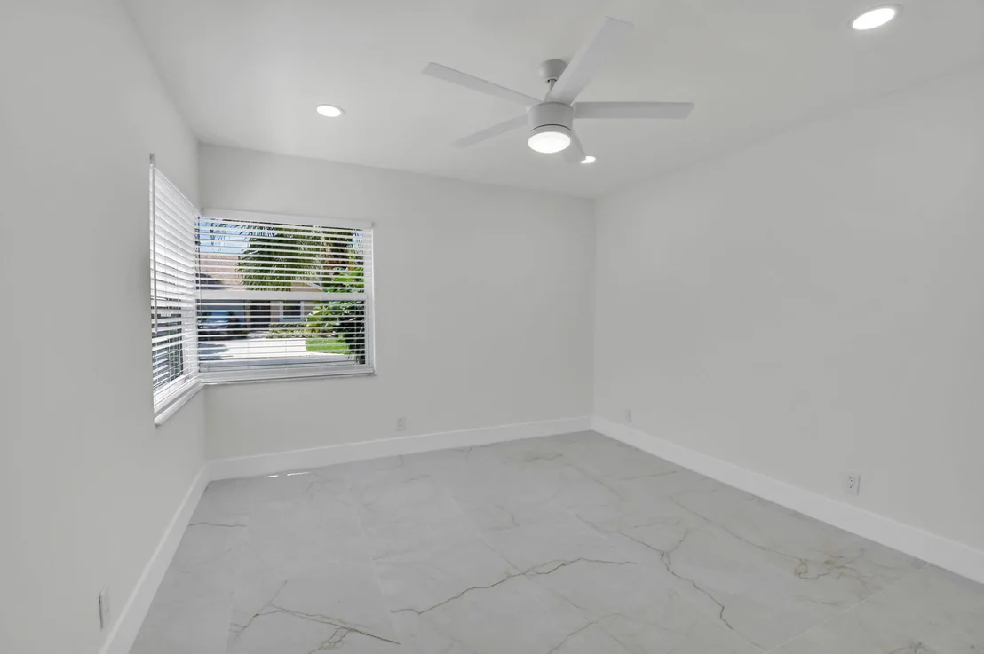 Photo of 8269 Springtree Road