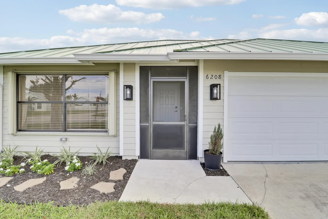 Photo of 6208 Michael Street