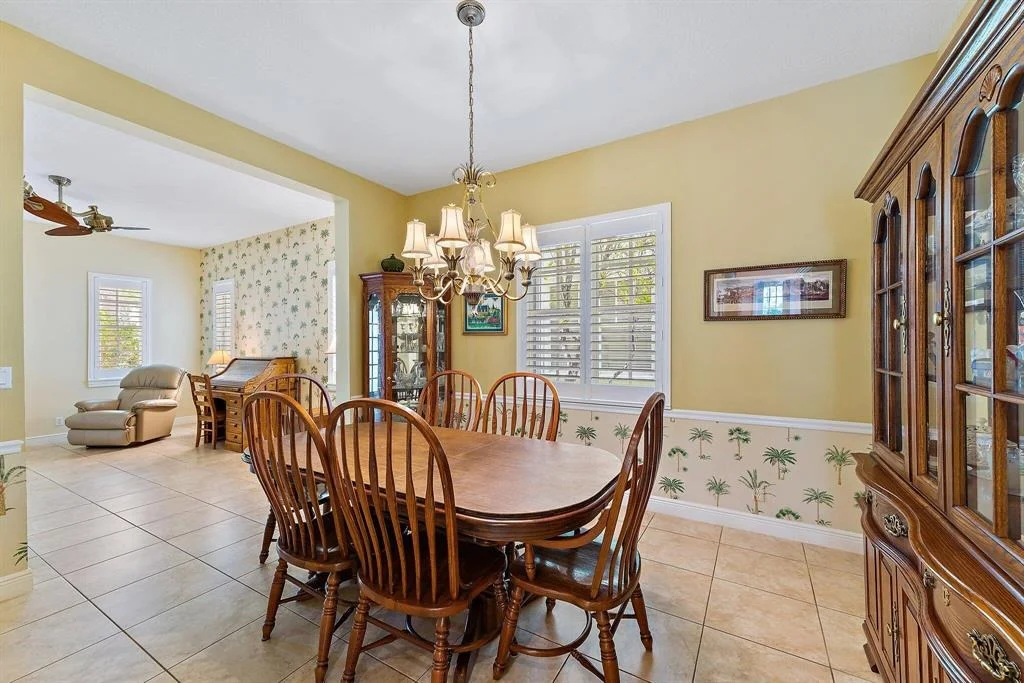 Photo of 231 W Bay Cedar Circle