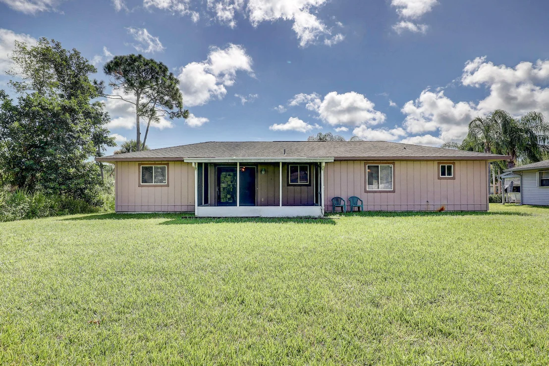 Photo of 6015 Spruce Drive