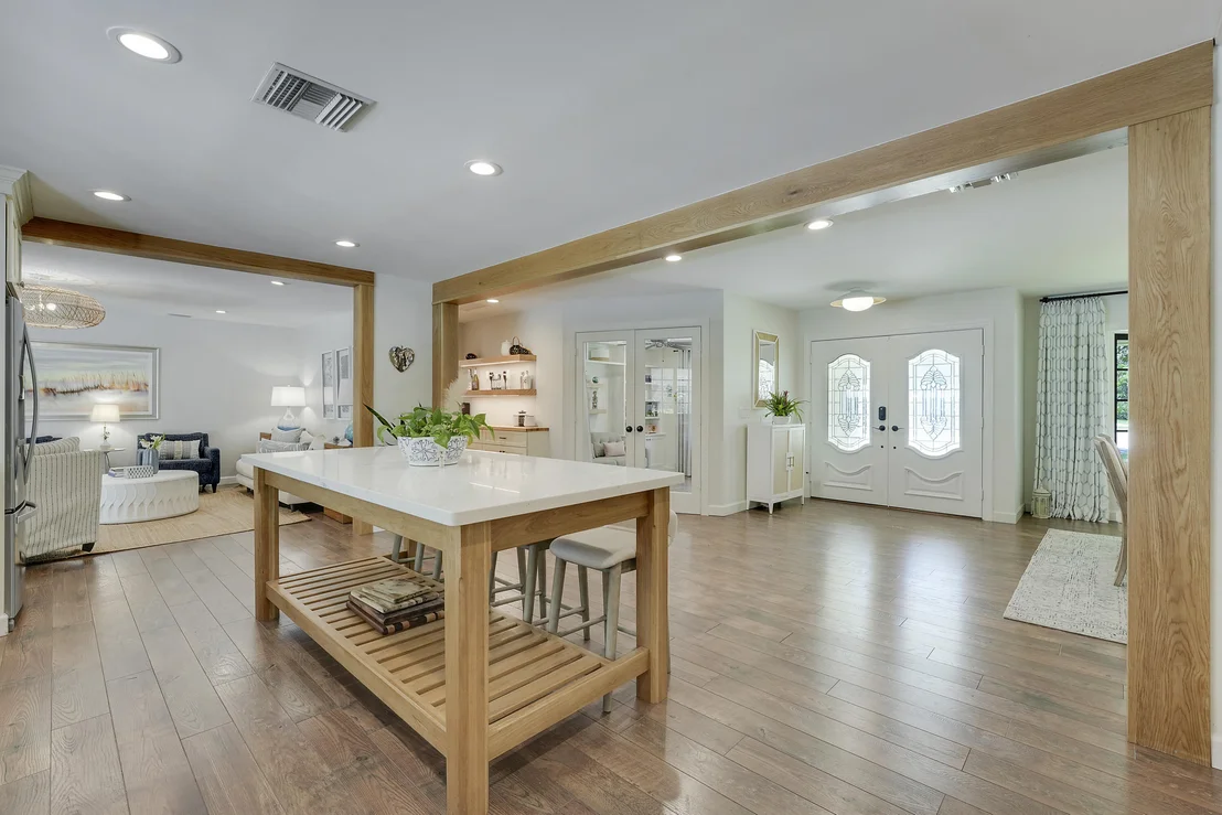 Photo of 18784 Falcon Way