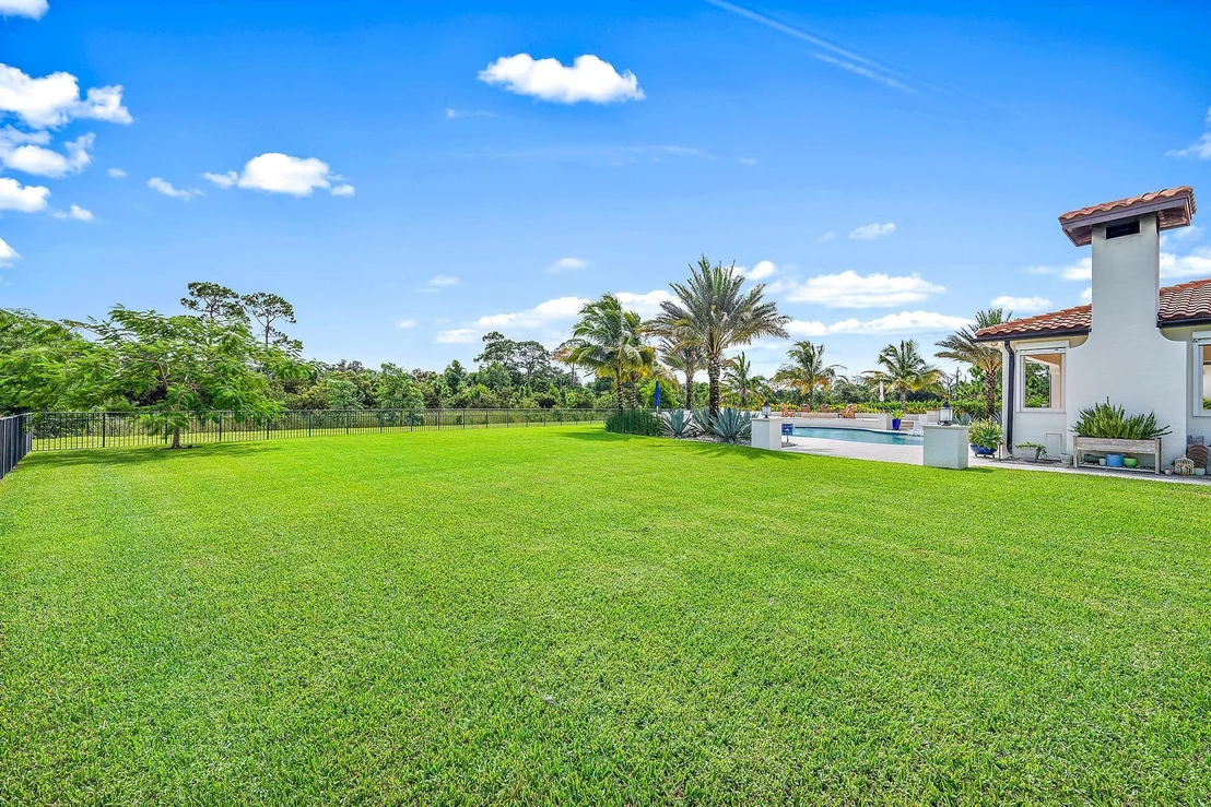 Photo of 8164 SE Old Plantation Circle