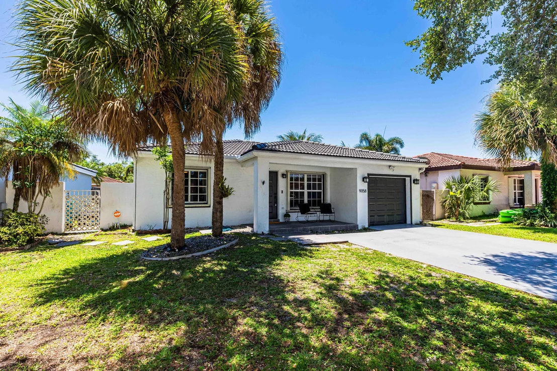 Photo of 9058 NW 192nd Terrace