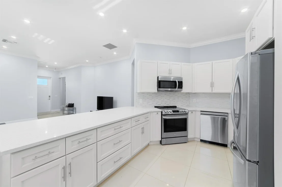 Photo of 328 Jackson Avenue