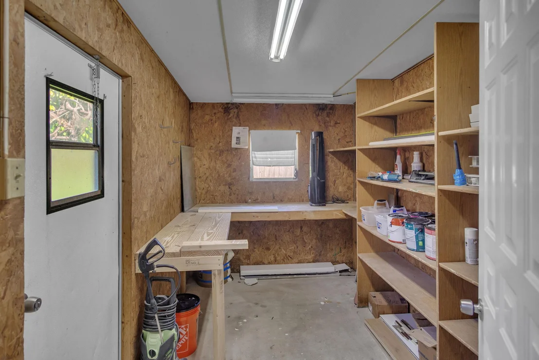 Photo of 817 SE 9th Court