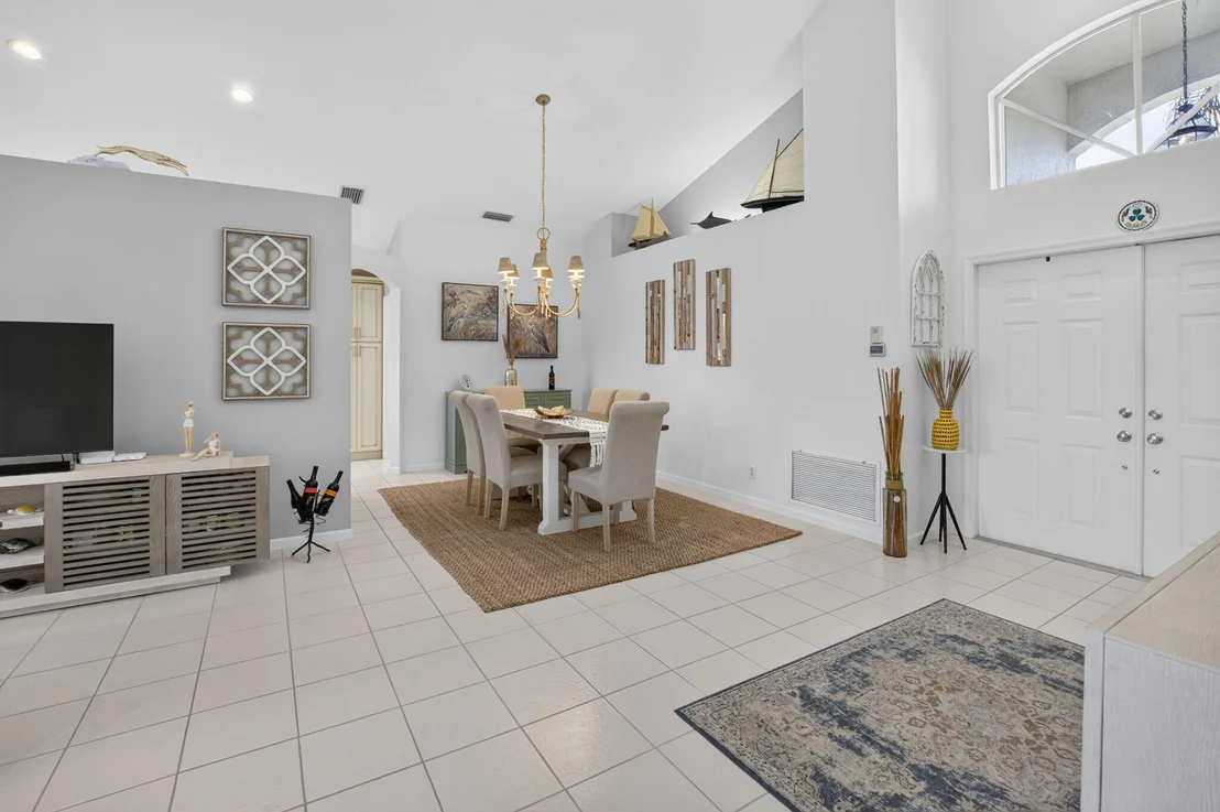 Photo of 6101 Hook Lane