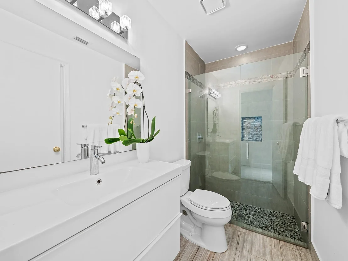 Photo of 3360 Bridle Path Lane