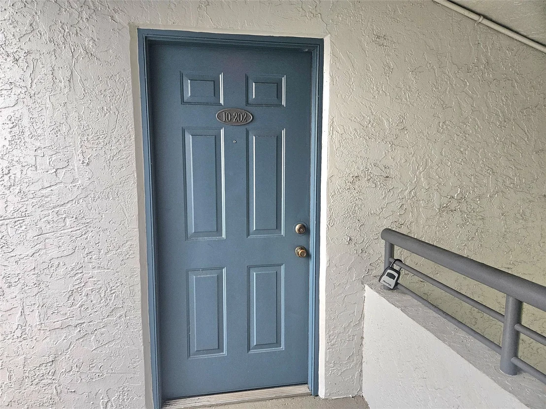 Photo of Unit 10202 at 651 Lyons Road