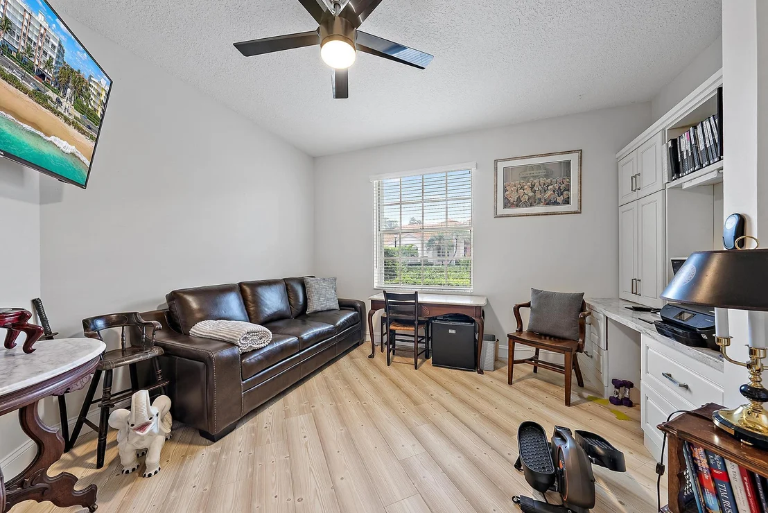Photo of 203 Eagleton Estate Boulevard