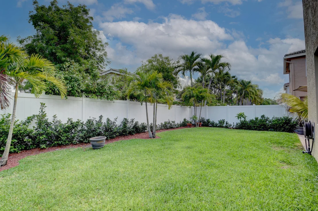 Photo of 5030 Solar Point Drive