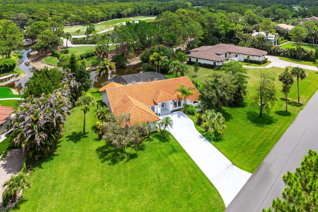 Photo of 1488 SE Colony Way