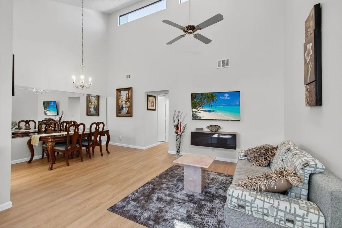 Photo of Unit C at 5100 Nesting Way