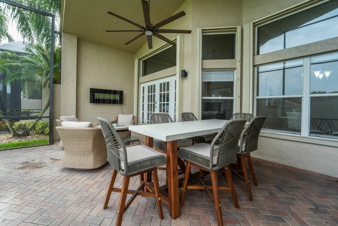 Photo of 9841 Casa Mar Drive