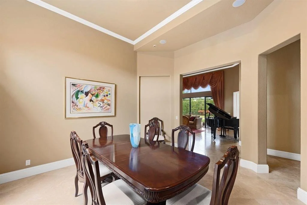 Photo of 7291 Valencia Drive