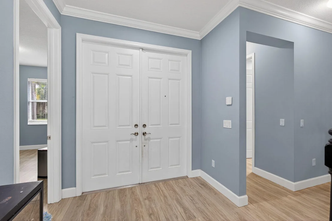Photo of 9583 Phipps Lane