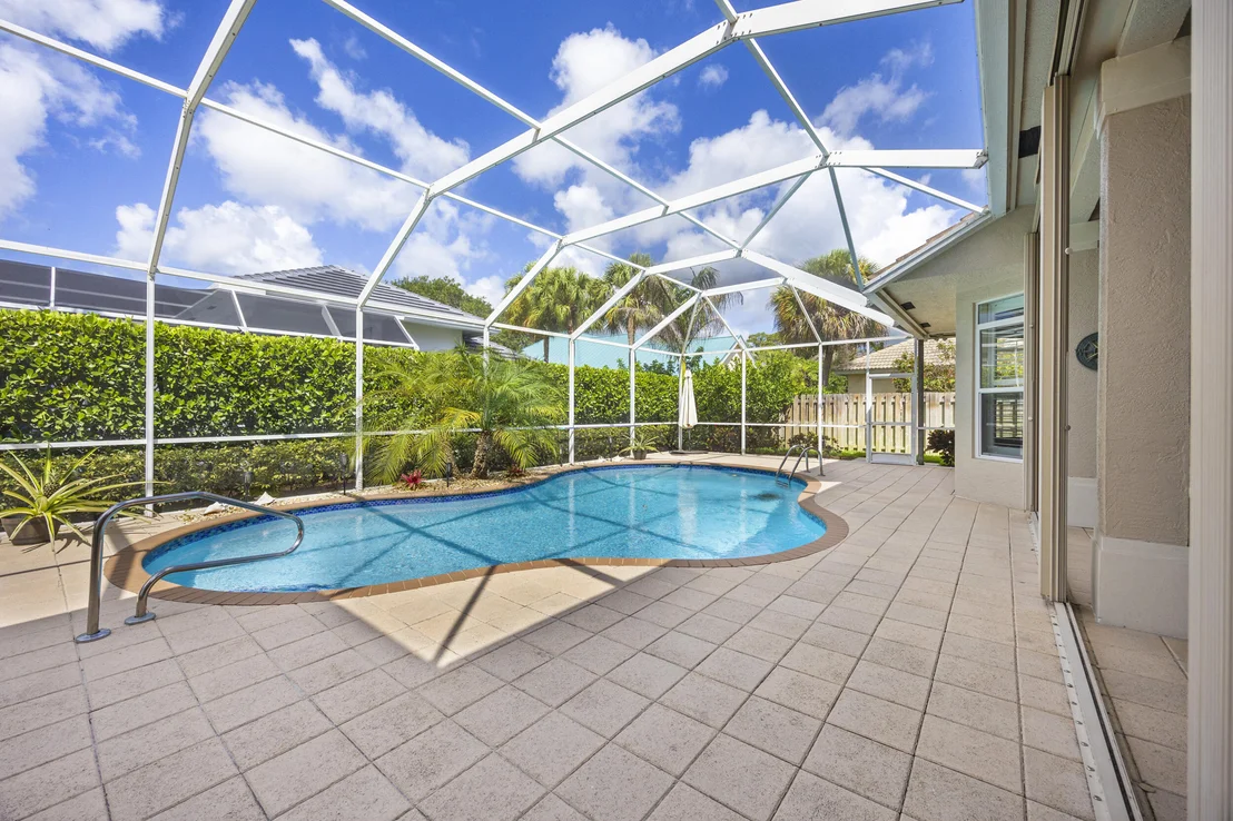 Photo of 19044 SE Jupiter River Drive