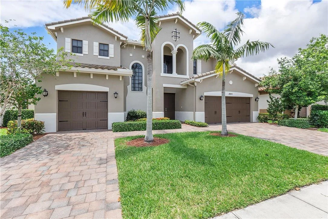Photo of 8971 Lakeview Place