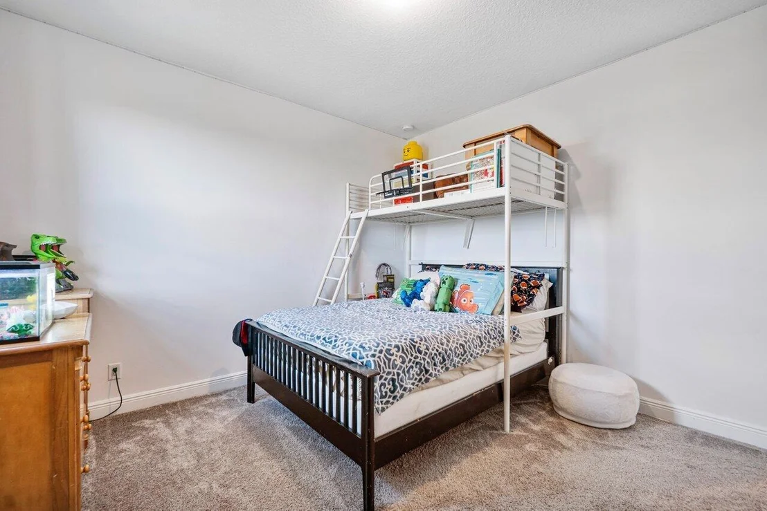 Photo of 868 Honey Oak Court