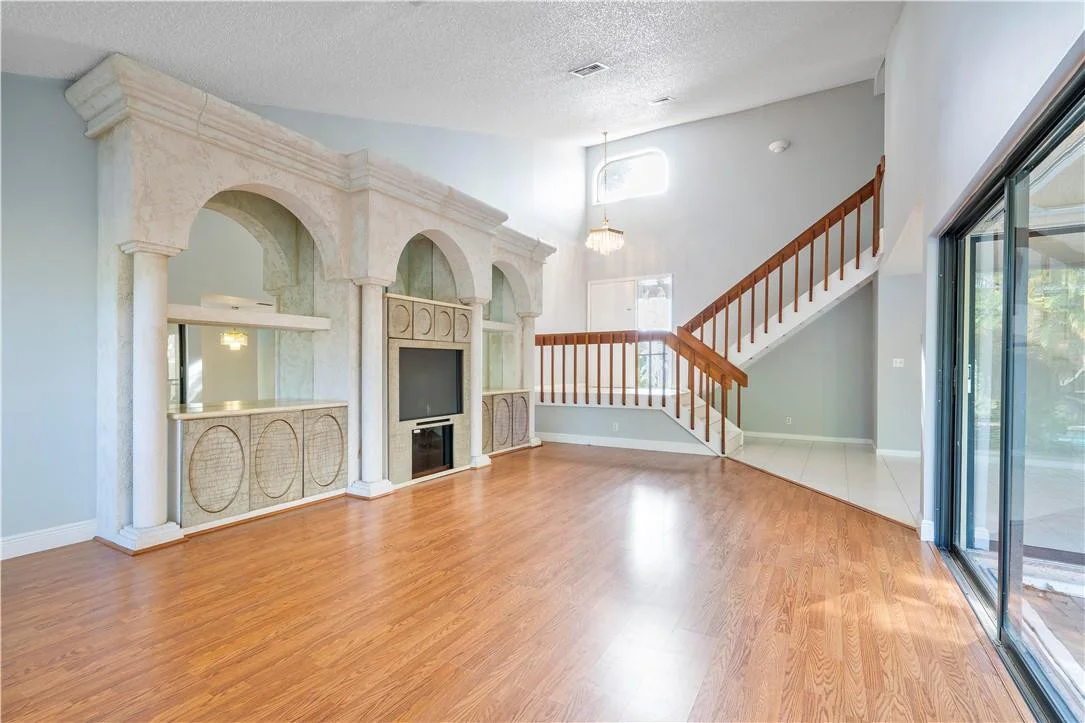 Photo of 619 Hollows Circle