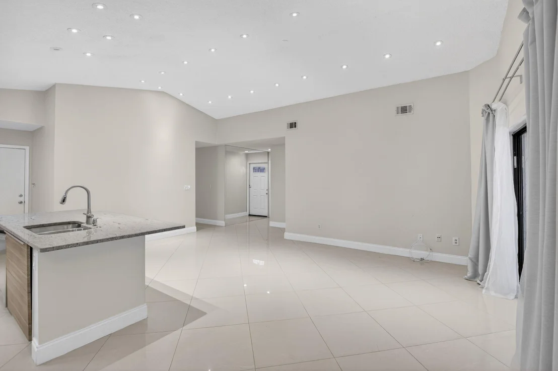 Photo of 7 Kyle Way