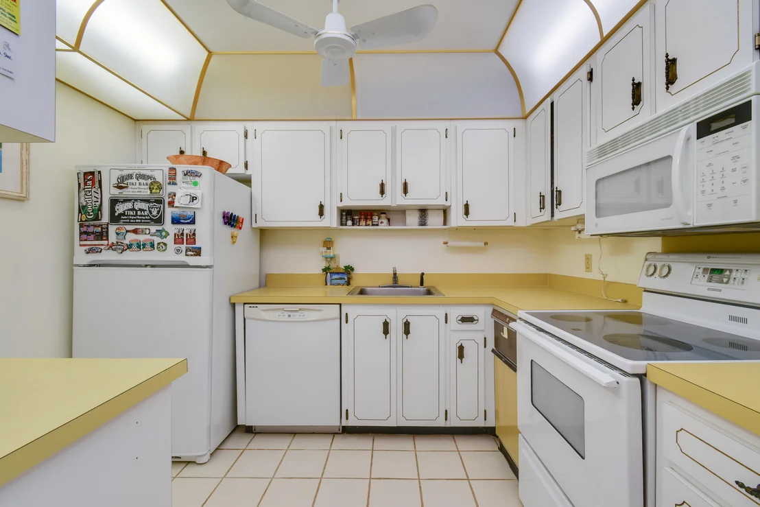 Photo of Unit 209A at 300 N Highway A1a