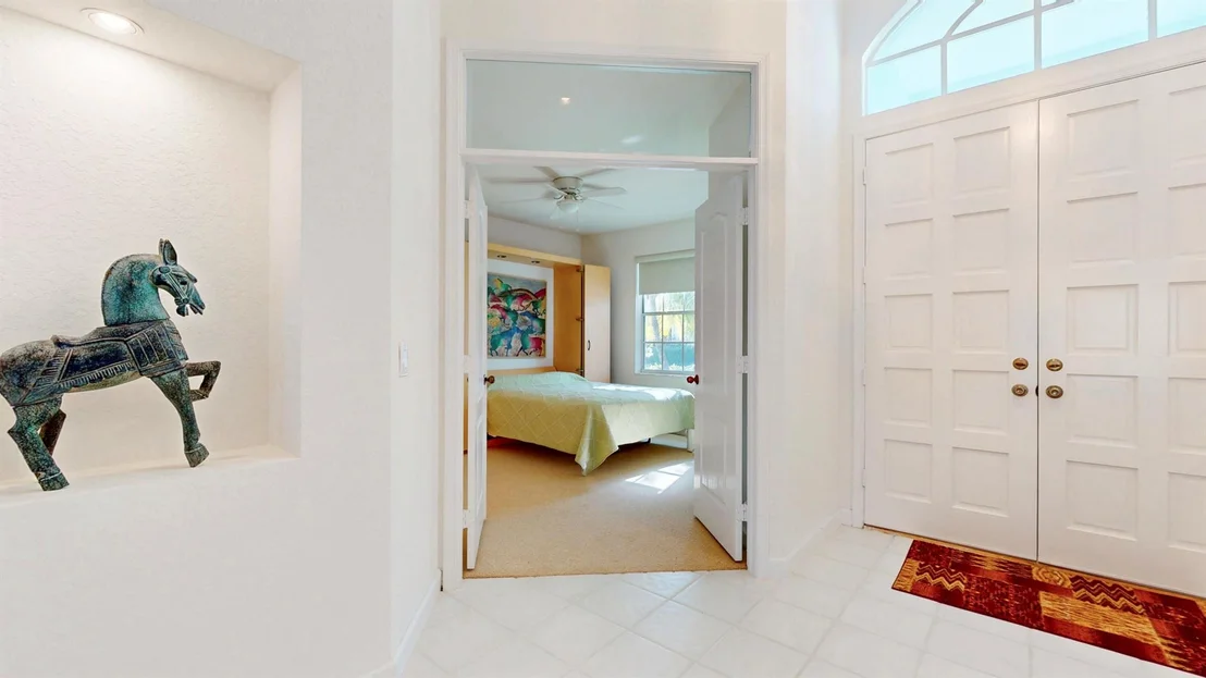 Photo of 262 Eagleton Estate Boulevard