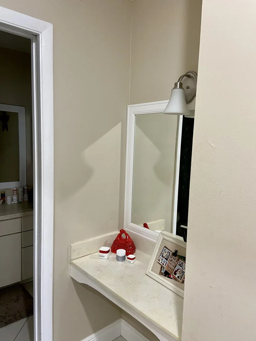 Photo of Unit B at 5041 Nesting Way