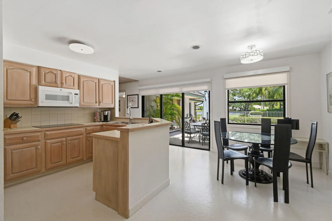 Photo of 6980 SE Winged Foot Drive
