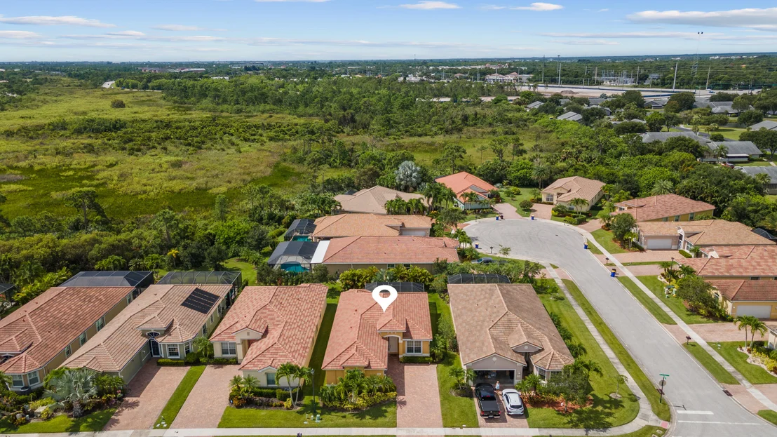 Photo of 4266 NW Oakbrook Circle