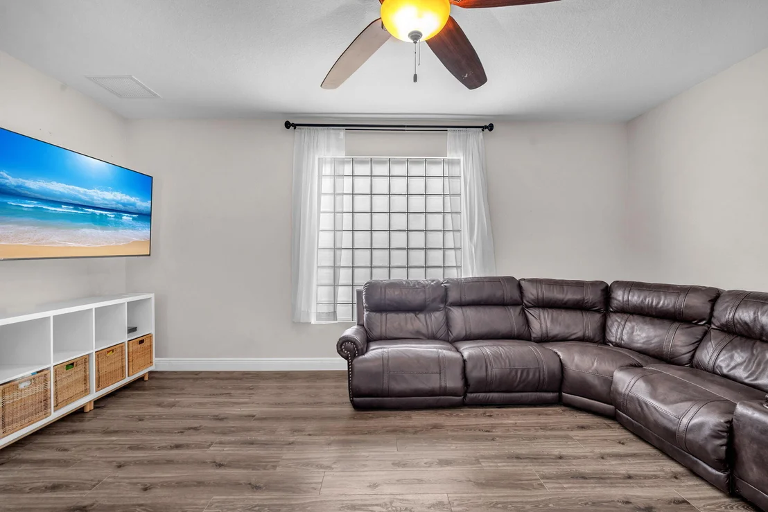 Photo of 3856 Aspen Leaf Drive