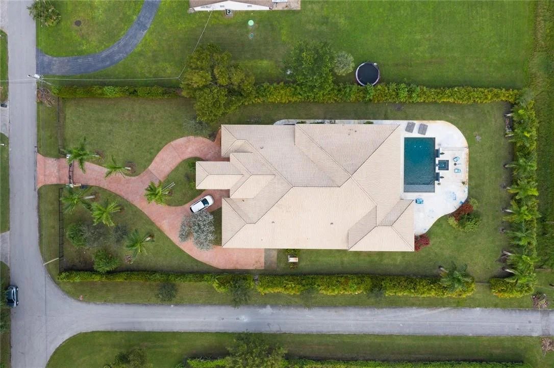 Photo of 6306 NW 66th Way