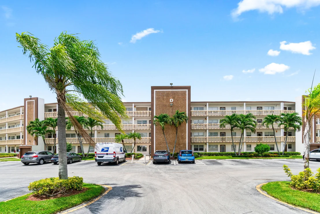 Photo of Unit D at 4070 Guildford D