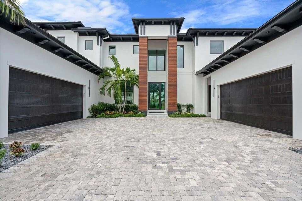 Photo of 1060 Fairview Lane