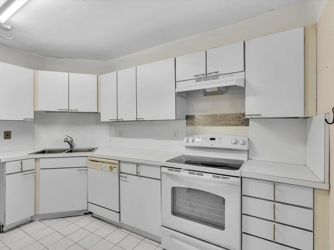 Photo of Unit 204 at 9101 W Sample Road