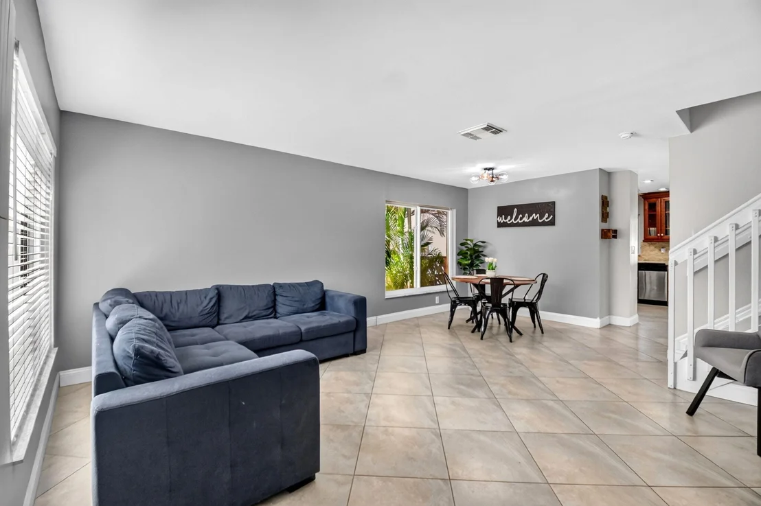 Photo of 6233 WILLOUGHBY Circle